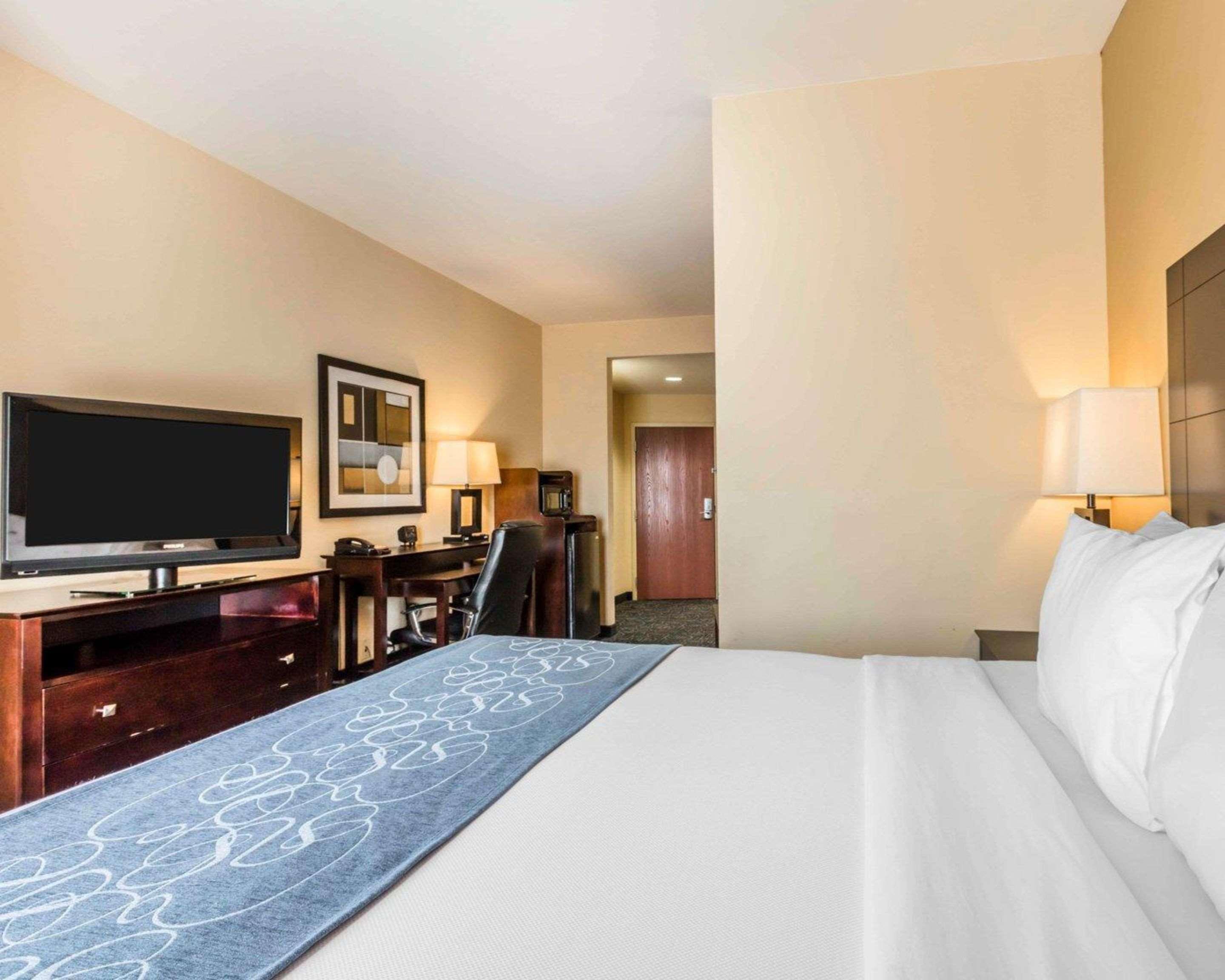 Comfort Suites Pell City I-20 Exit 158 Eksteriør billede