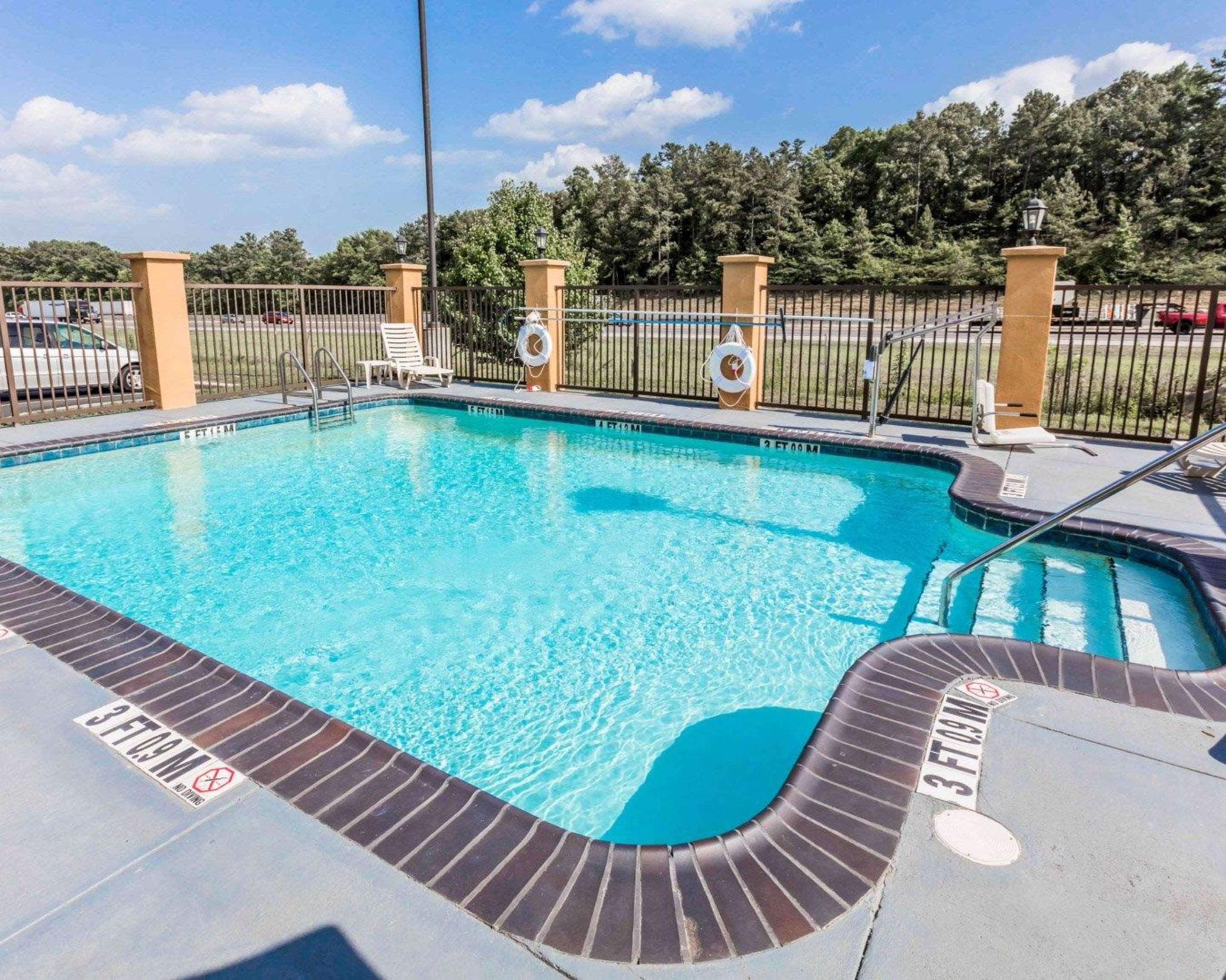Comfort Suites Pell City I-20 Exit 158 Eksteriør billede